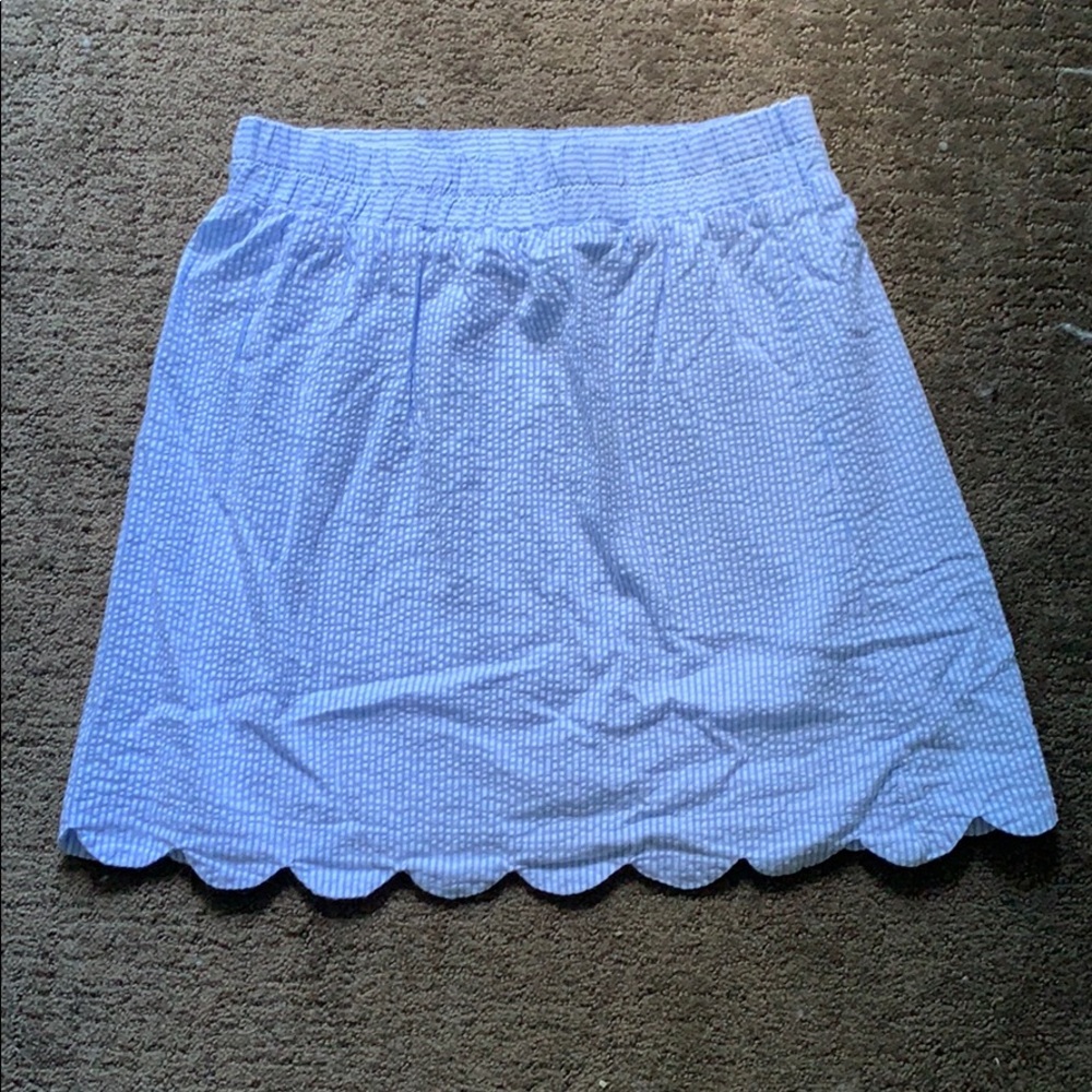 Scalloped skirt